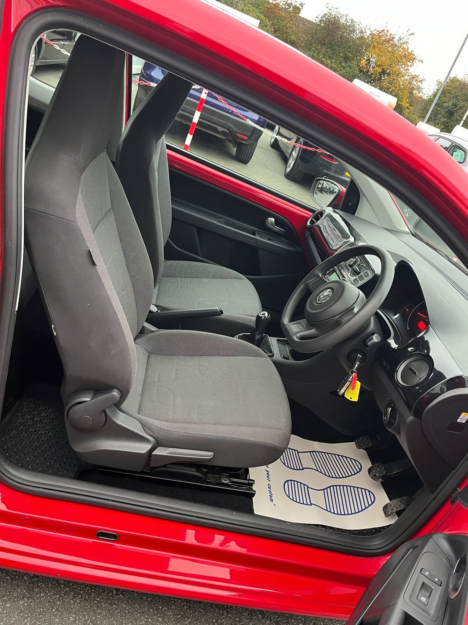 Used Volkswagen up! 2012 for sale - 76238533: Photo 10