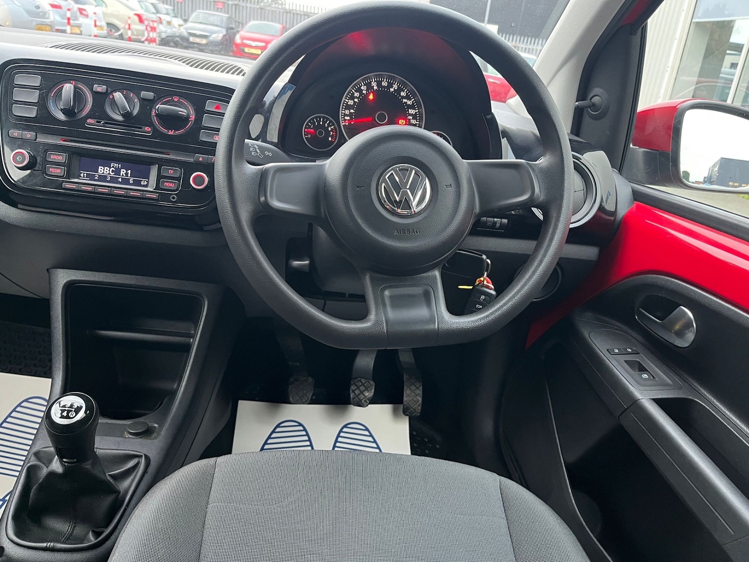 Used Volkswagen up! 2012 for sale - 76238533: Photo 14