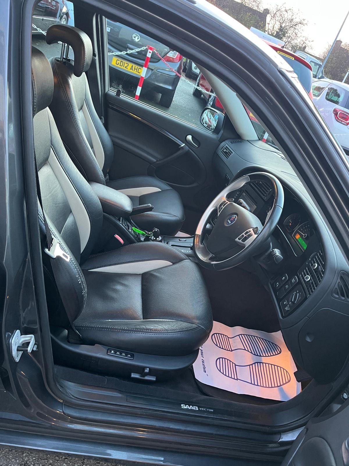 Used Saab 9-5 2009 for sale - 77052137: Photo 10