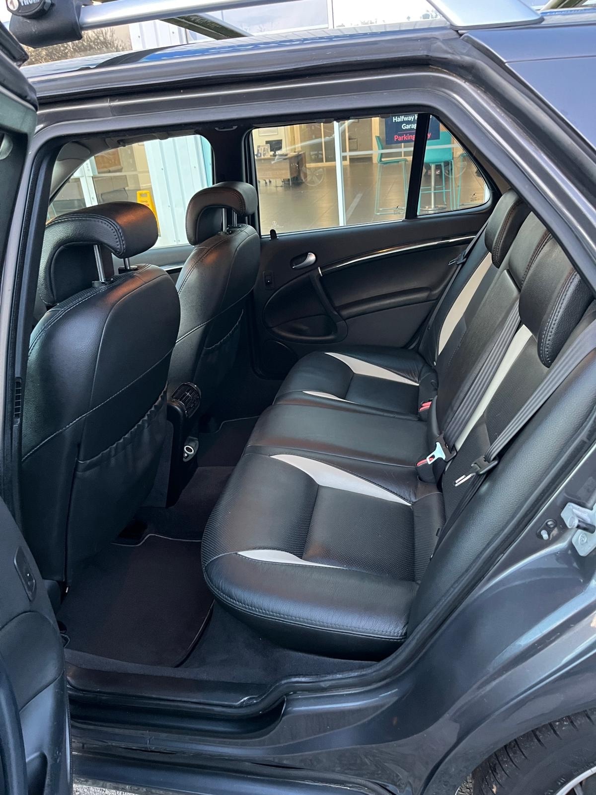 Used Saab 9-5 2009 for sale - 77052137: Photo 14