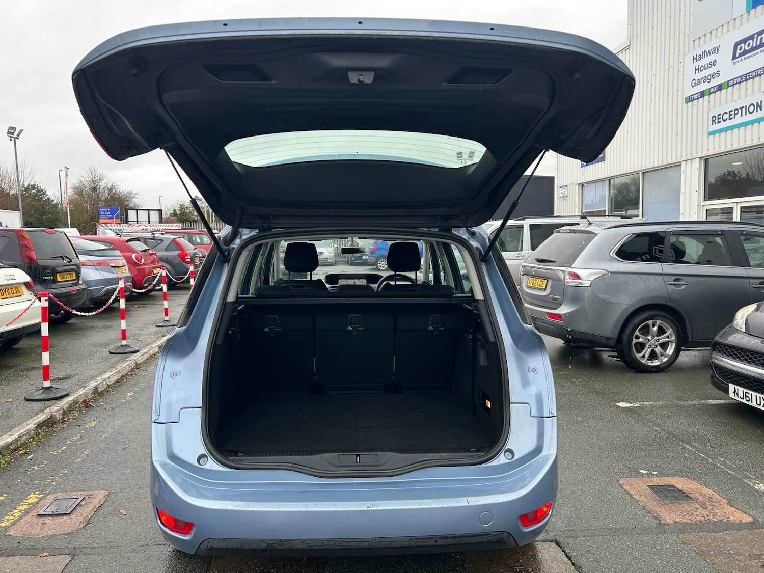 Used Citroen C4 Grand Picasso 2014 for sale - 77371113: Photo 10