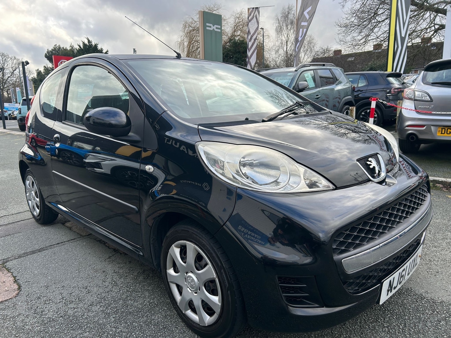 Used Peugeot 107 2011 for sale - 77319783: Photo 2
