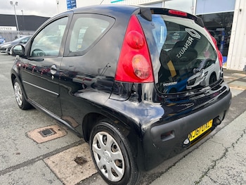 Used Peugeot 107 2011 for sale - 77319783: Photo