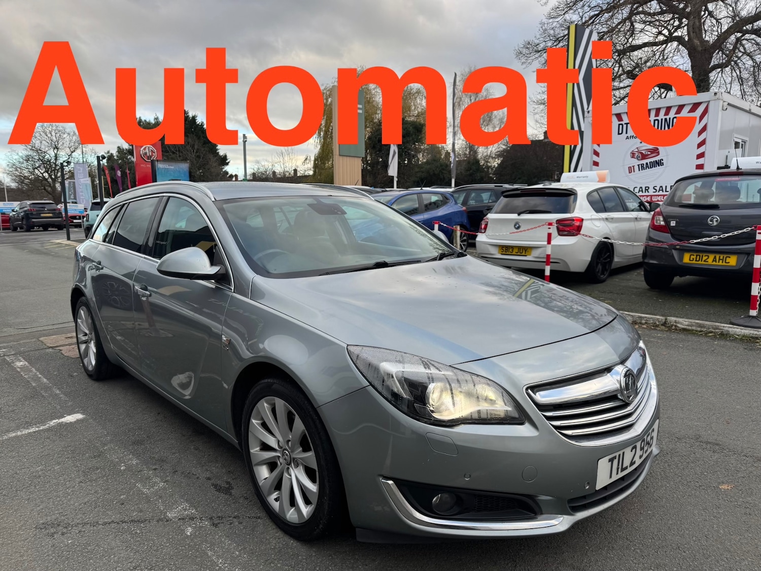 Used Vauxhall Insignia 2015 for sale - 76914559: Photo 2