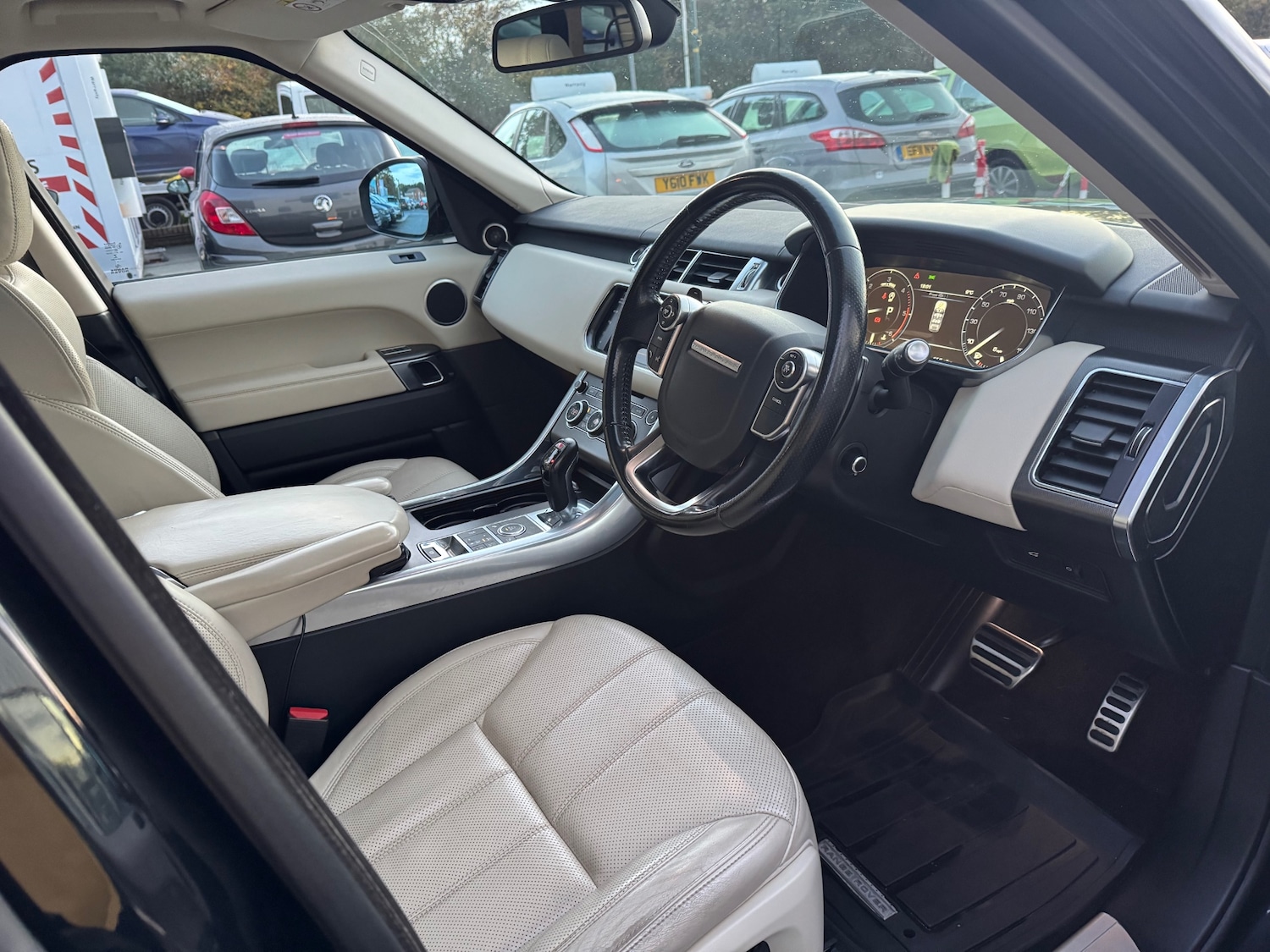 Used Land Rover Range Rover Sport 2014 for sale - 76369419: Photo 12