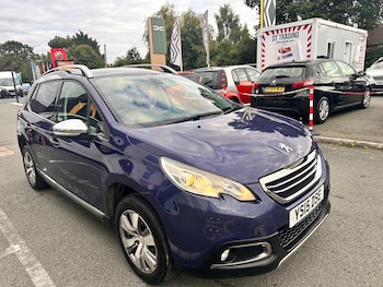 Used Peugeot 2008 2015 for sale - 75463685: Photo