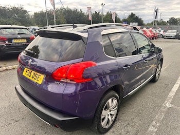 Used Peugeot 2008 2015 for sale - 75463685: Photo
