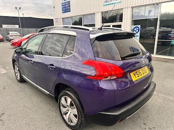 Used Peugeot 2008 2015 for sale - 75463685: Photo