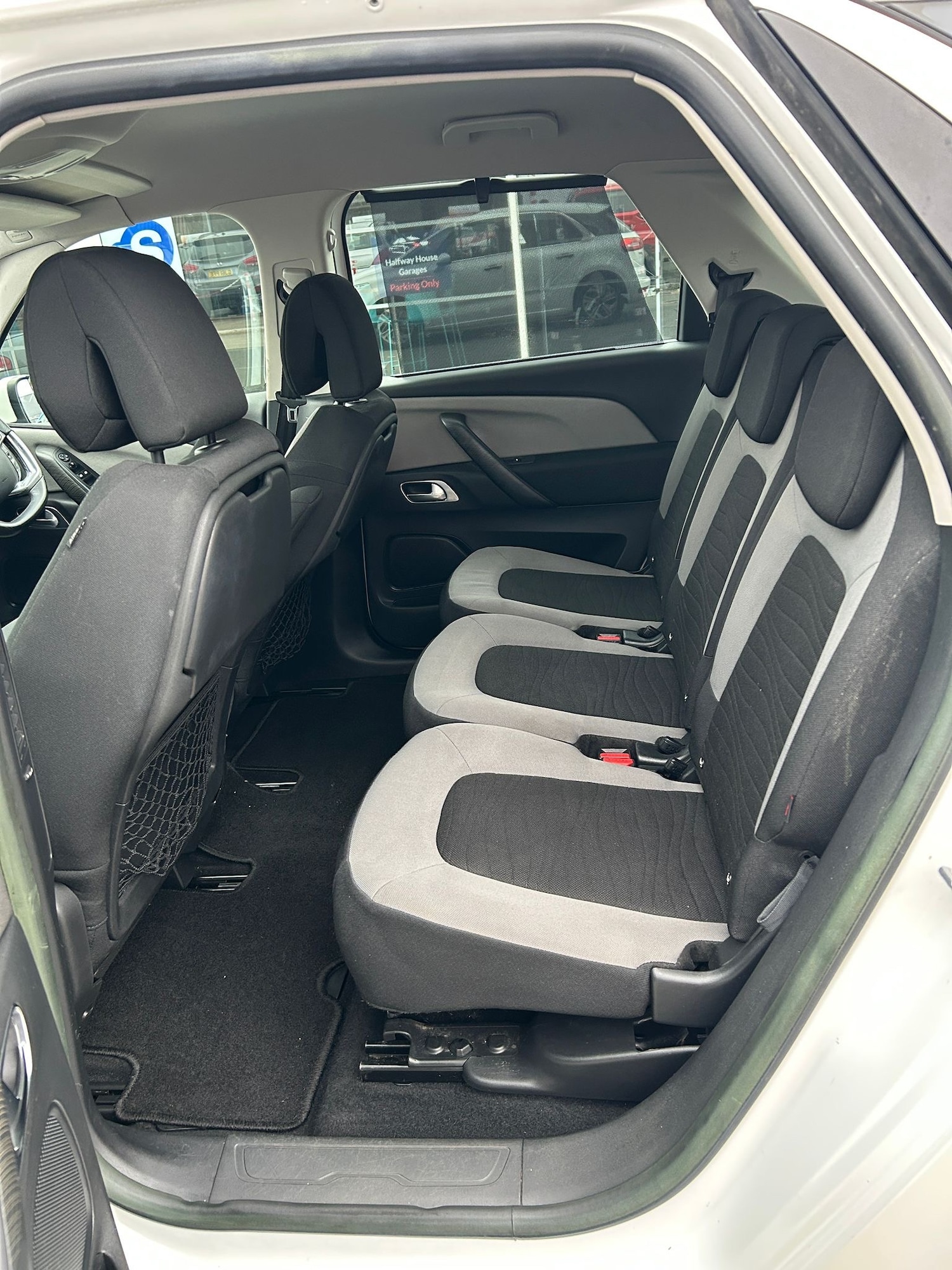 Used Citroen C4 Picasso 2014 for sale - 77793059: Photo 12