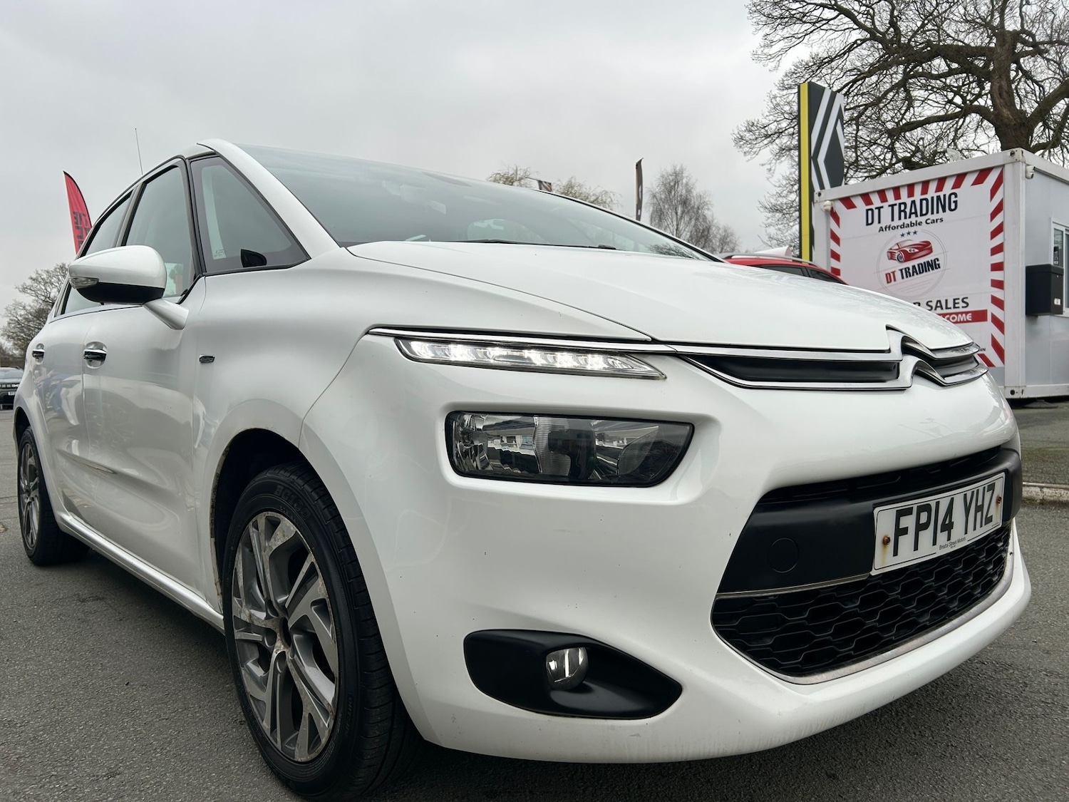 Used Citroen C4 Picasso 2014 for sale - 77793059: Photo 8