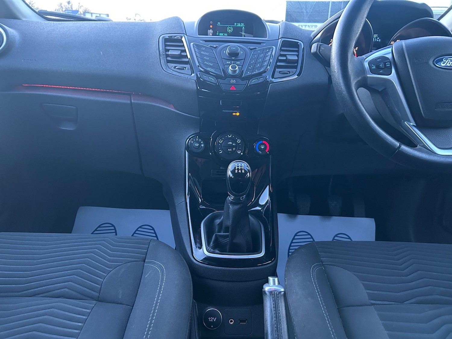 Used Ford Fiesta 2014 for sale - 77395289: Photo 15