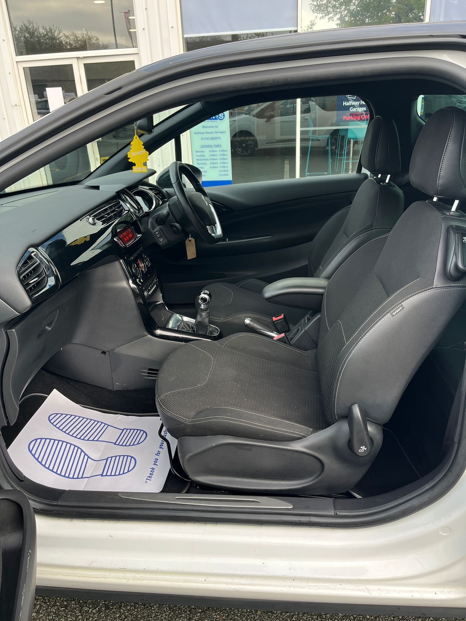 Used Citroen DS3 2012 for sale - 76418590: Photo 11