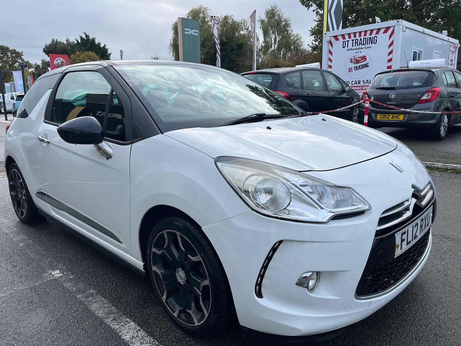 Used Citroen DS3 2012 for sale - 76418590: Photo 2