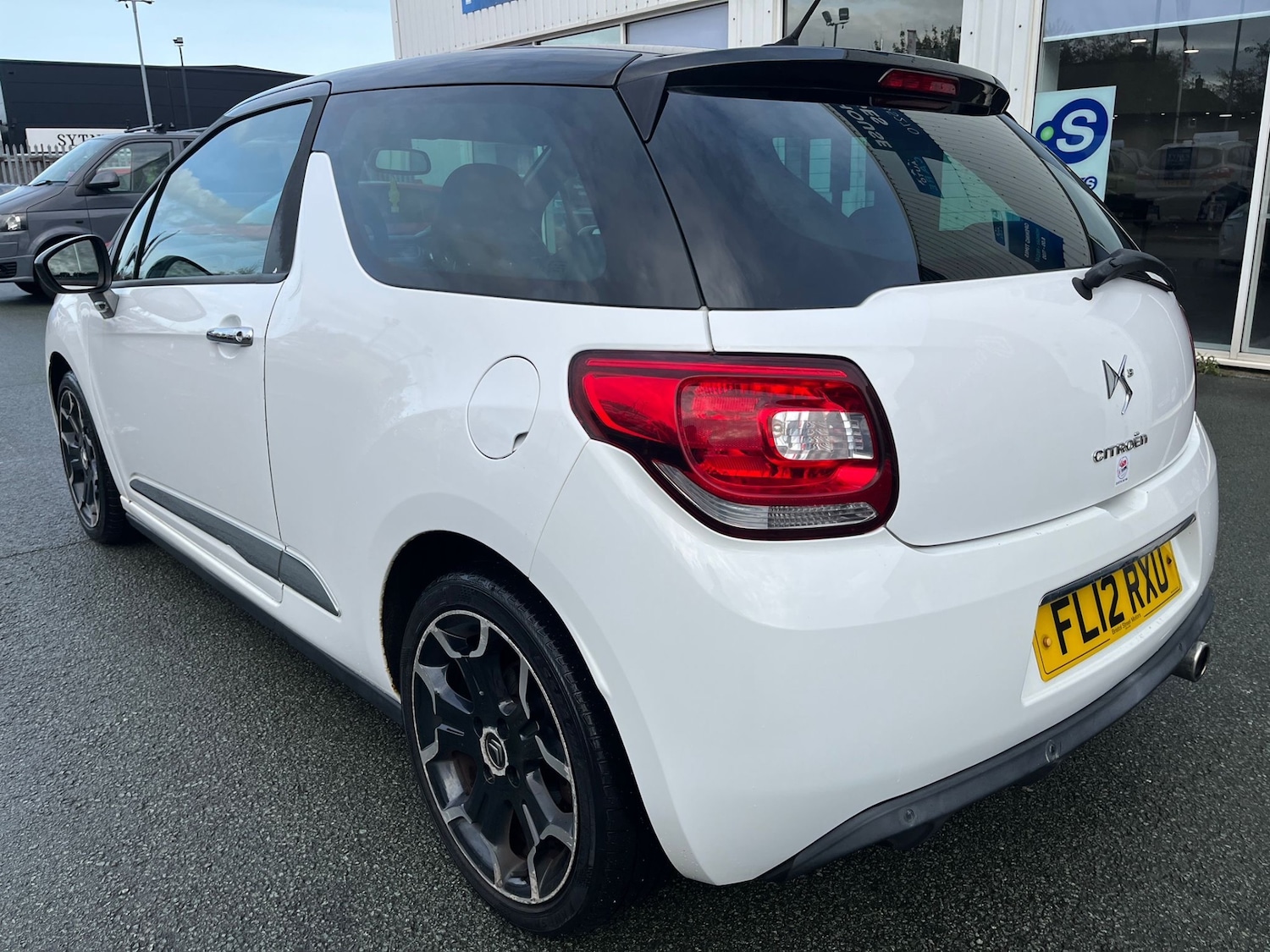 Used Citroen DS3 2012 for sale - 76418590: Photo 4