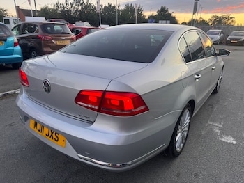 Used Volkswagen Passat 2011 for sale - 79115694: Photo