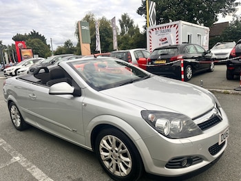 Used Vauxhall Astra 2010 for sale - 75463682: Photo
