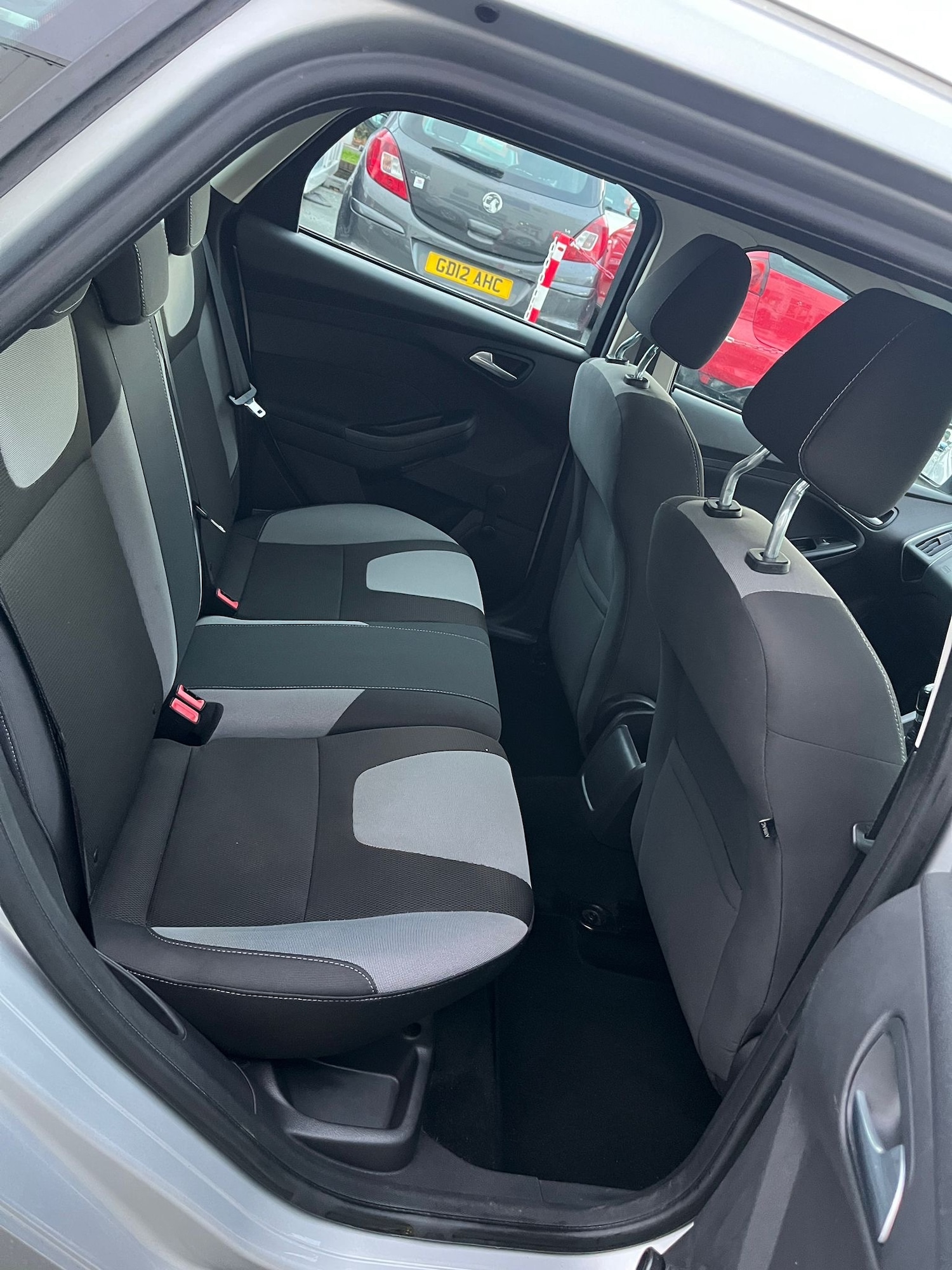 Used Ford Focus 2012 for sale - 76536965: Photo 12