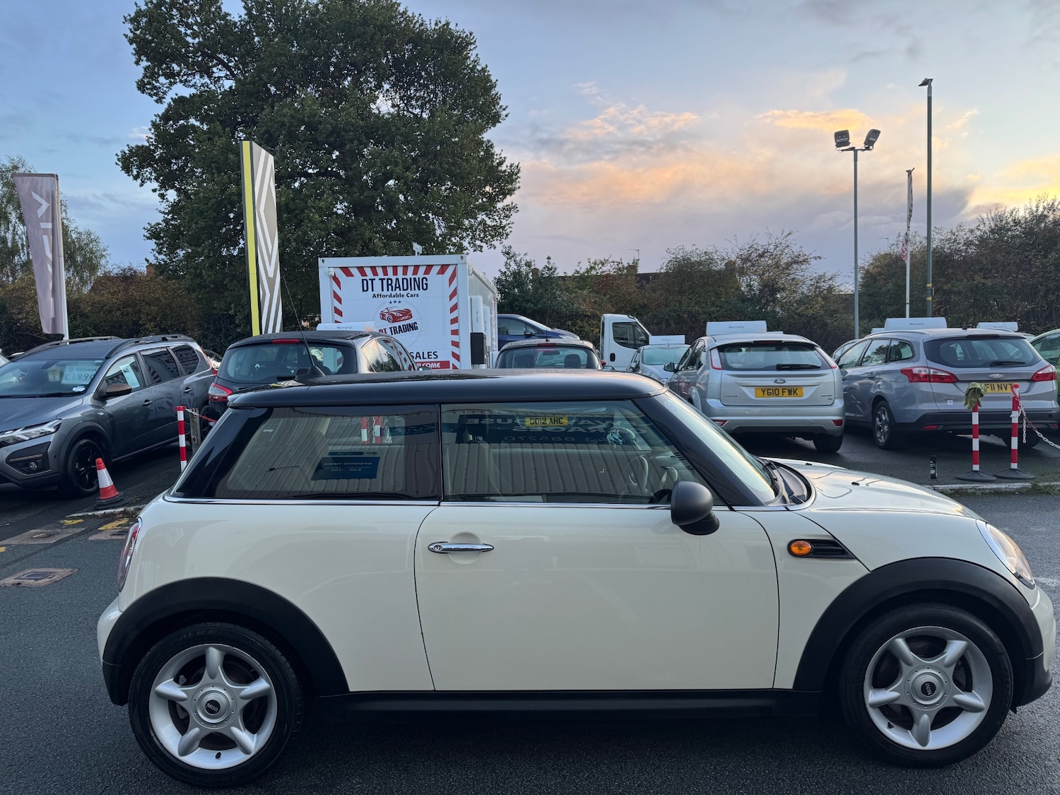 Used MINI Hatch 2013 for sale - 76369471: Photo 6