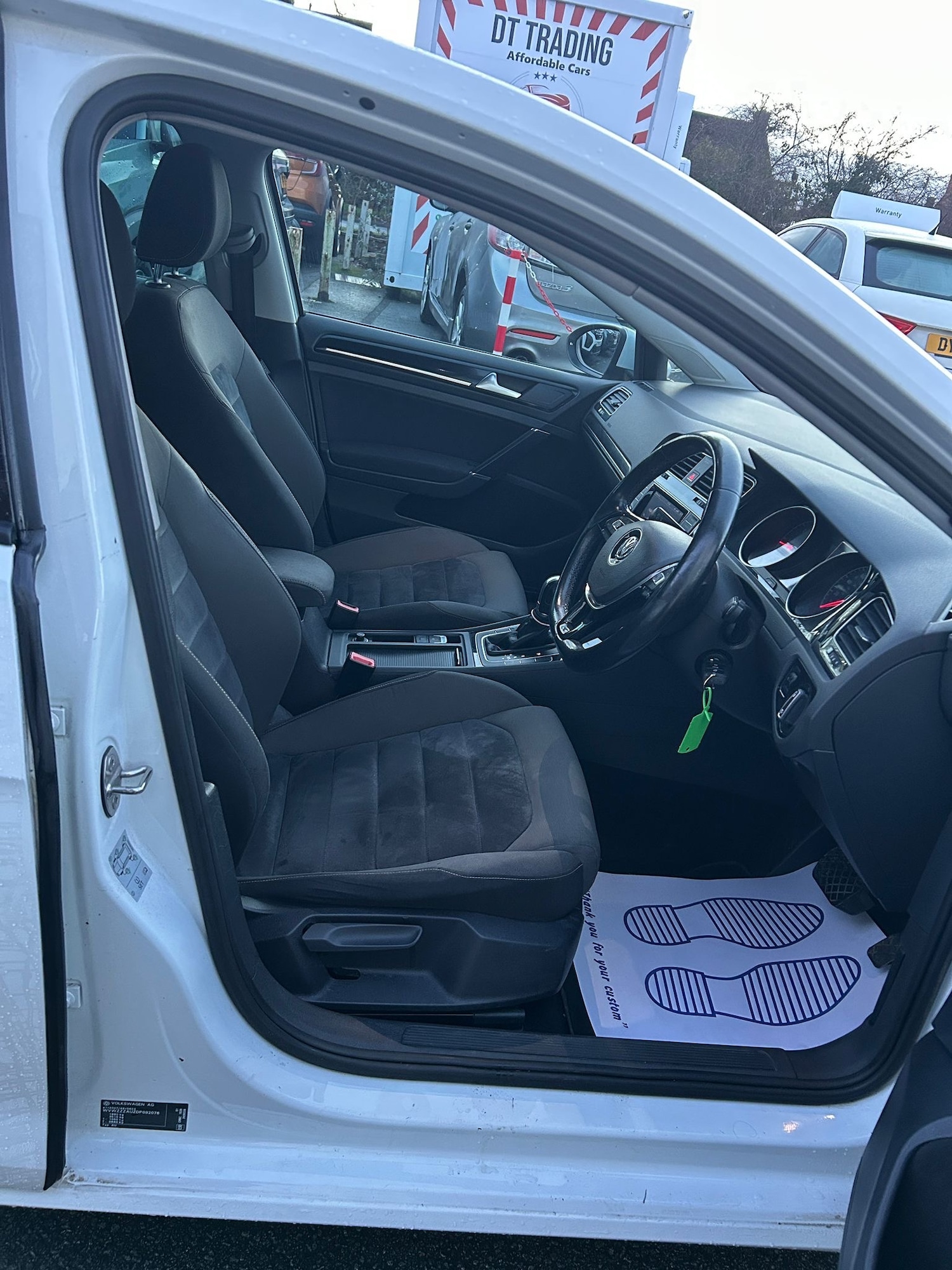 Used Volkswagen Golf 2013 for sale - 77289299: Photo 10