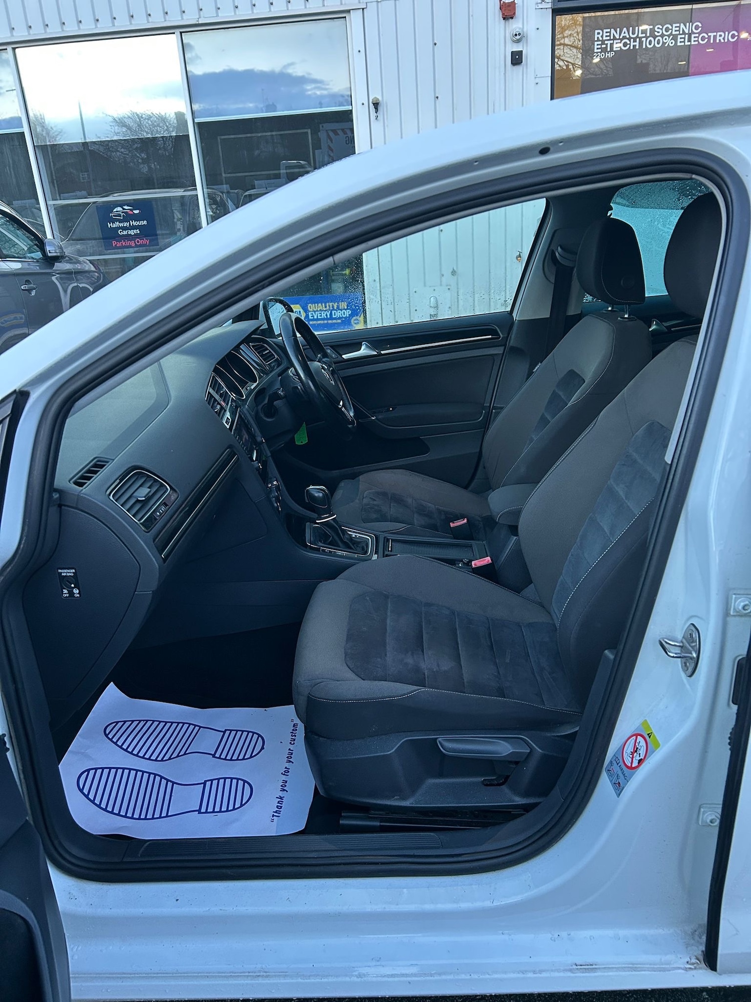 Used Volkswagen Golf 2013 for sale - 77289299: Photo 11