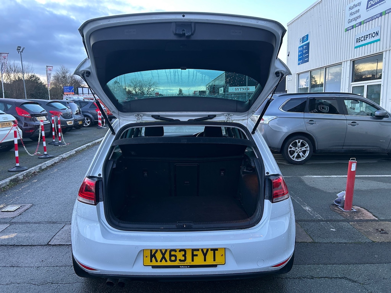 Used Volkswagen Golf 2013 for sale - 77289299: Photo 14