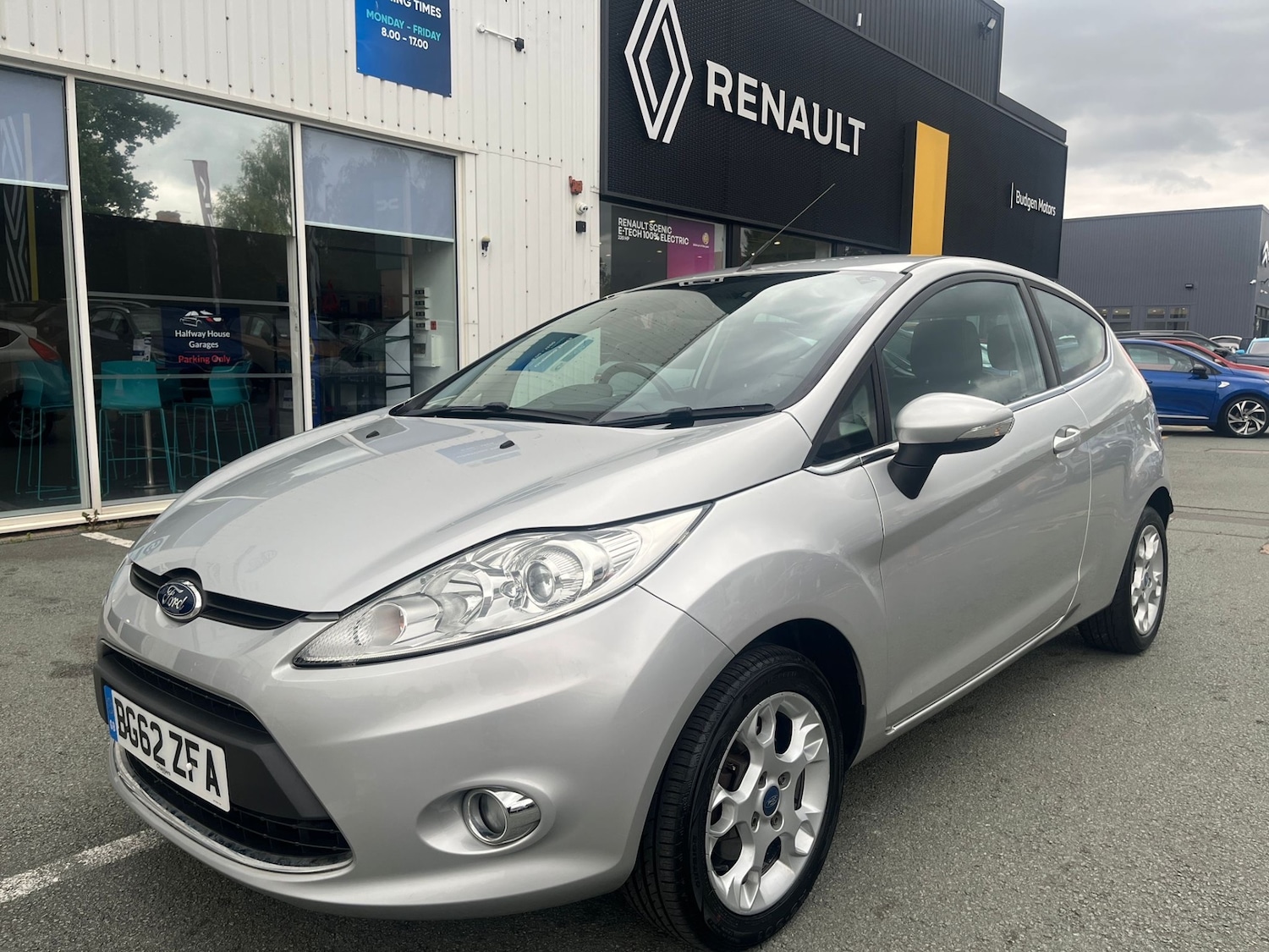 Used Ford Fiesta 2012 for sale - 76119478: Photo 1