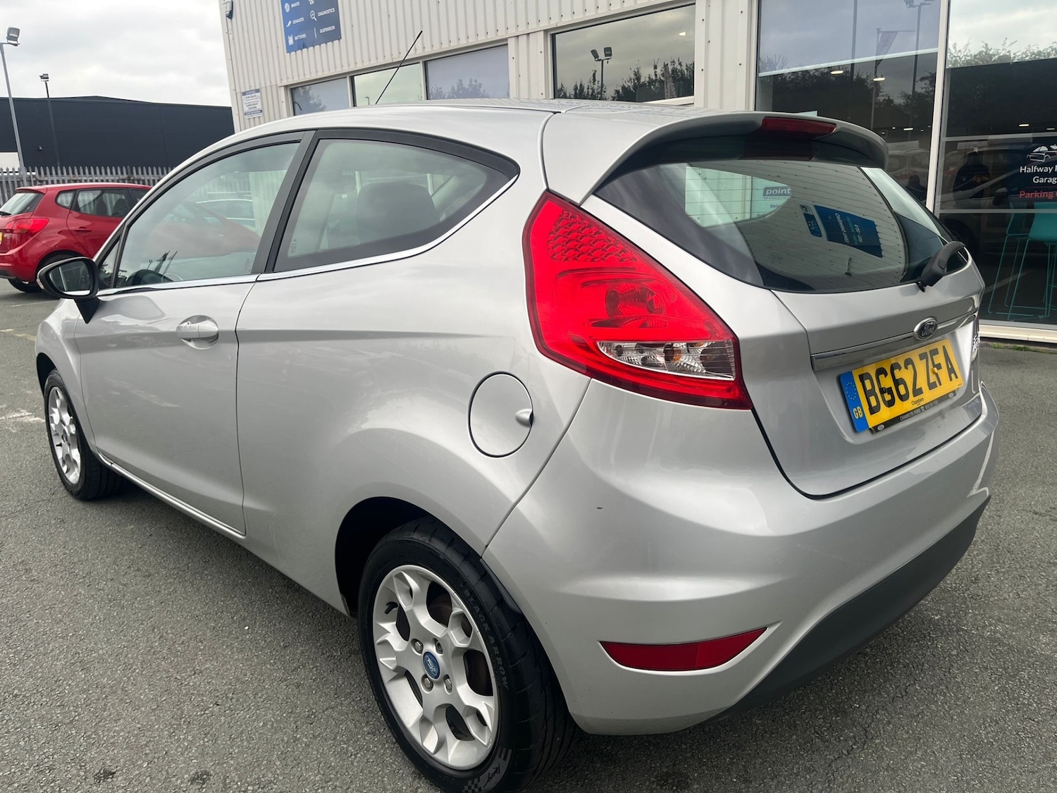 Used Ford Fiesta 2012 for sale - 76119478: Photo 4