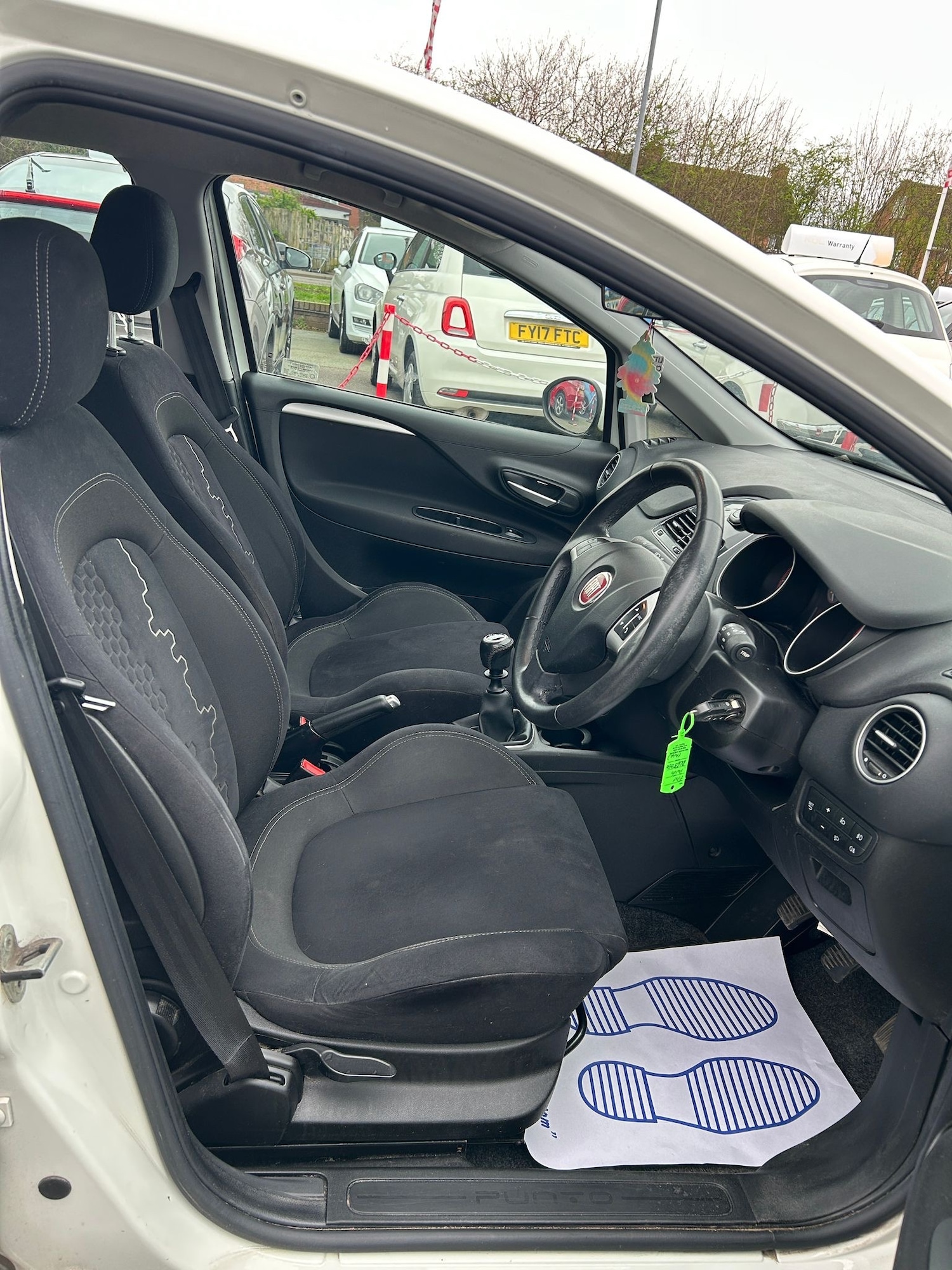 Used Fiat Punto 2016 for sale - 78084687: Photo 11