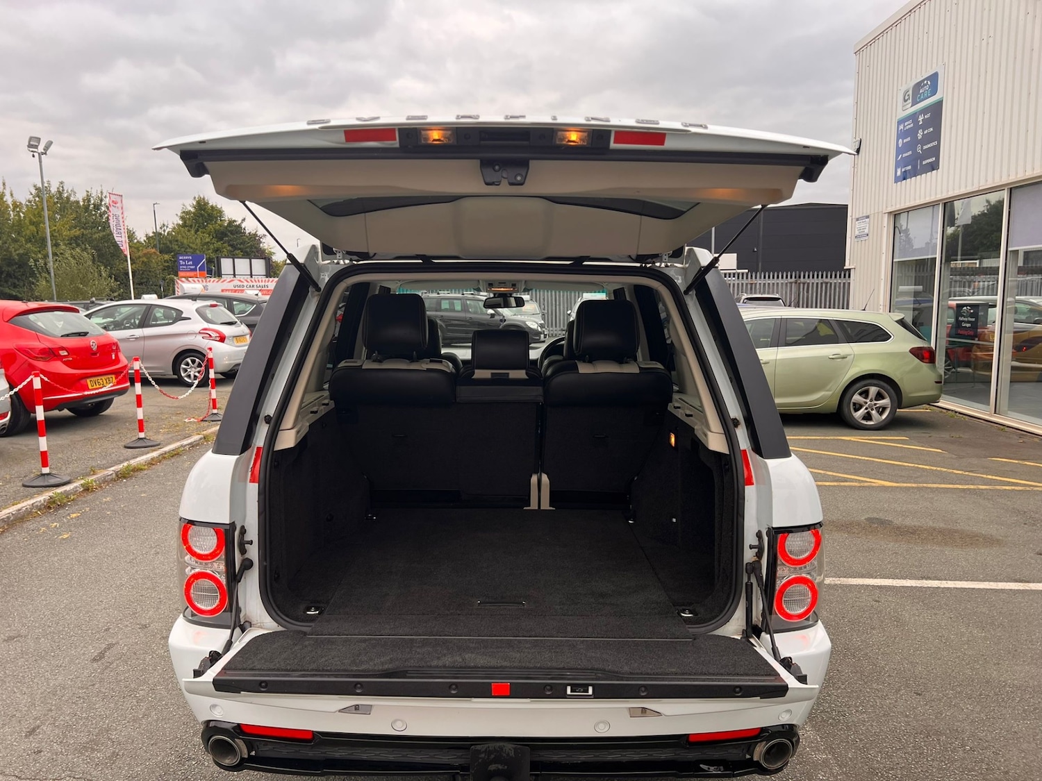 Used Land Rover Range Rover 2012 for sale - 77891777: Photo 11