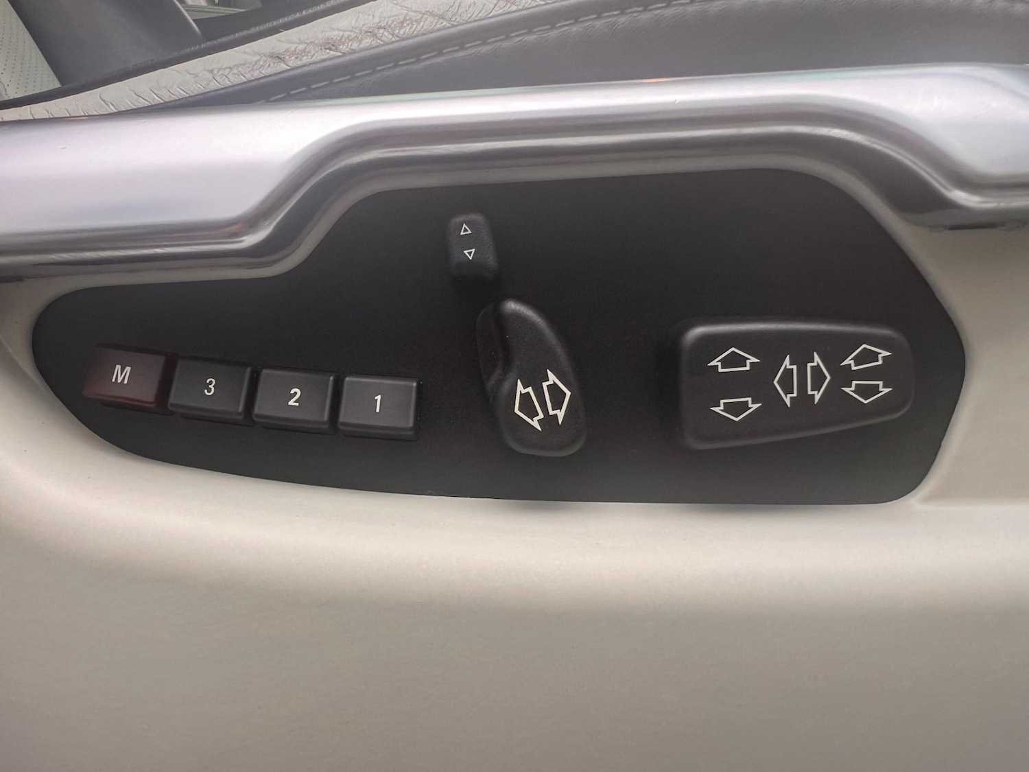 Used Land Rover Range Rover 2012 for sale - 77891777: Photo 27