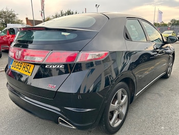 Used Honda Civic 2010 for sale - 79519356: Photo