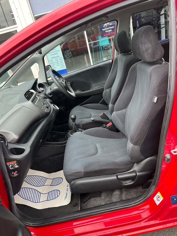 Used Honda Jazz 2009 for sale - 76117668: Photo 11