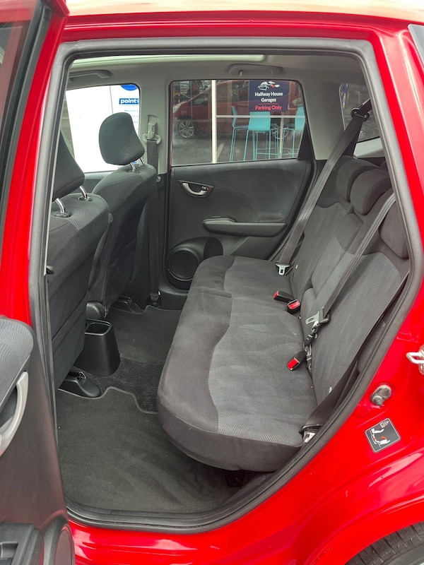 Used Honda Jazz 2009 for sale - 76117668: Photo 12