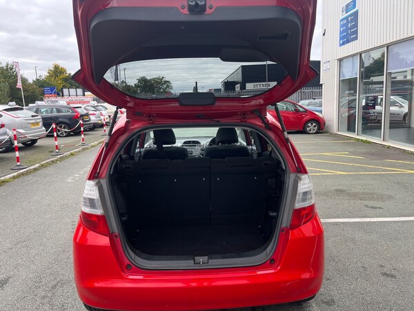 Used Honda Jazz 2009 for sale - 76117668: Photo 14
