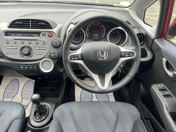 Used Honda Jazz 2009 for sale - 76117668: Photo 16
