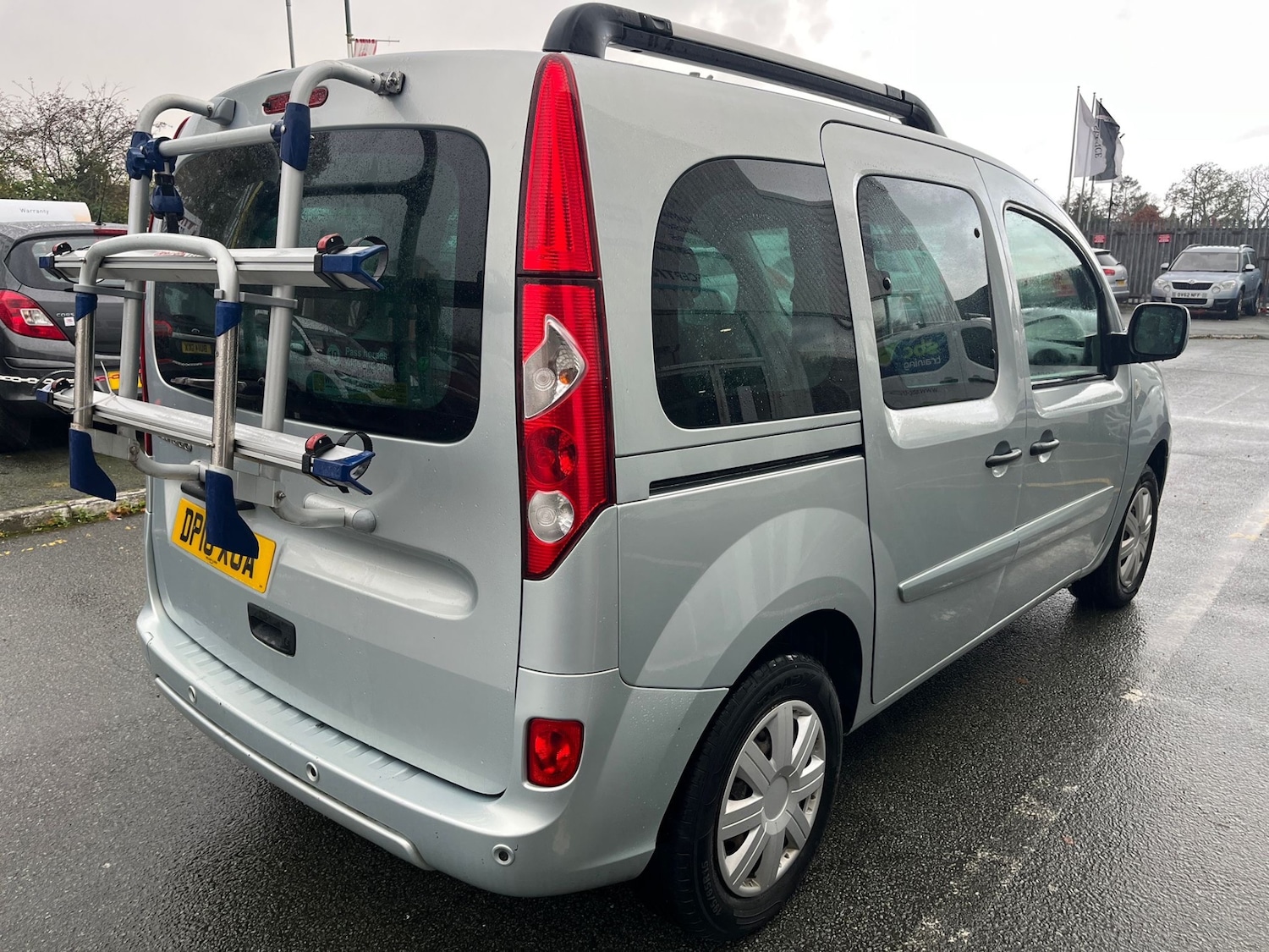 Used Renault Kangoo 2010 for sale - 76548085: Photo 4