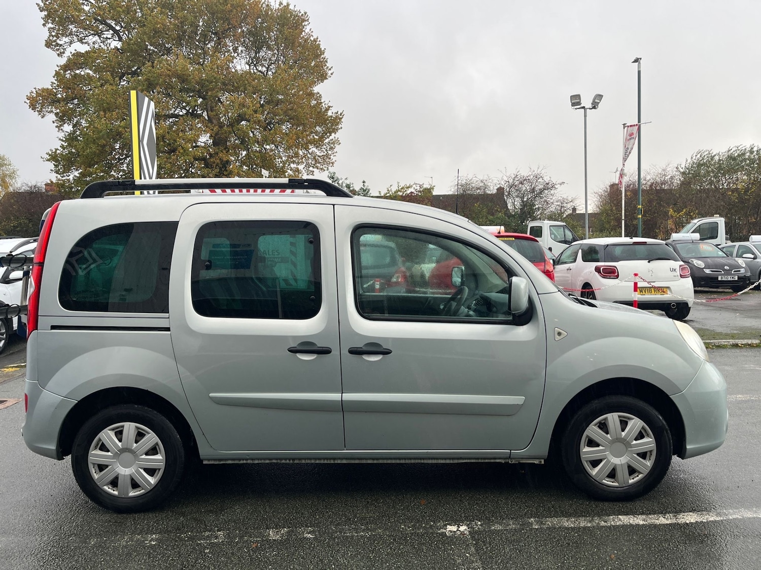 Used Renault Kangoo 2010 for sale - 76548085: Photo 6