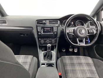 Used Volkswagen Golf 2014 for sale - 78447245: Photo