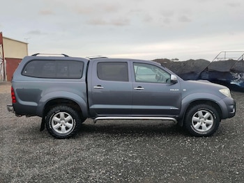 Used Toyota Hilux 2011 for sale - 78448694: Photo