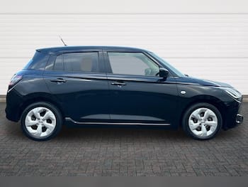 Used Suzuki Swift 2024 for sale - 79857101: Photo