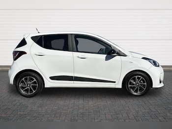Used Hyundai i10 2019 for sale - 79481914: Photo