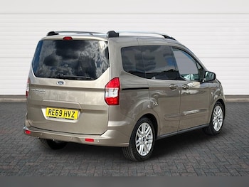 Used Ford Tourneo Courier 2019 for sale - 79450536: Photo