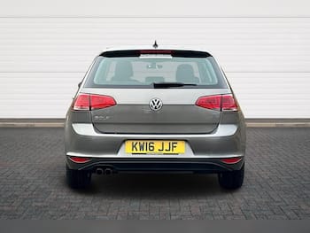 Used Volkswagen Golf 2016 for sale - 79828789: Photo