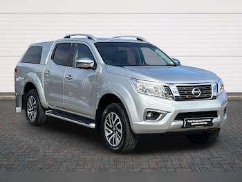 Used Nissan Navara 2017 for sale - 79818184: Photo