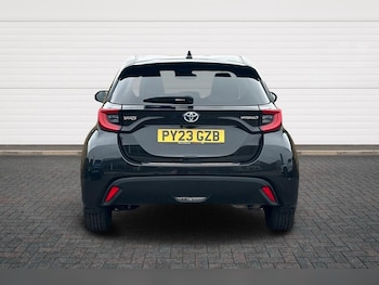 Used Toyota Yaris 2023 for sale - 79142211: Photo