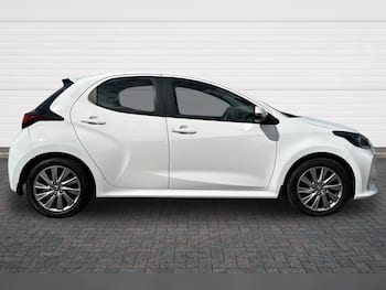 Used Toyota Yaris 2022 for sale - 79778275: Photo
