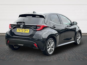 Used Toyota Yaris 2022 for sale - 78886868: Photo