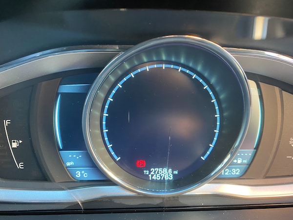 Used Volvo V60 2013 for sale - 73321094: Photo 6