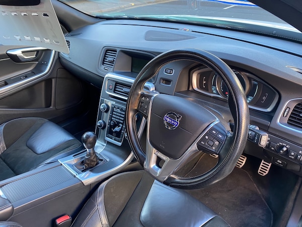 Used Volvo V60 2013 for sale - 73321094: Photo 7