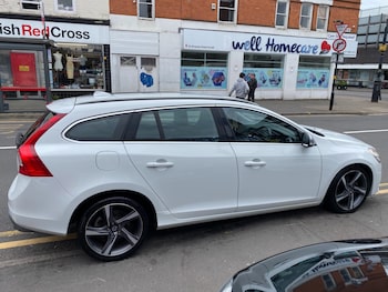 Used Volvo V60 2012 for sale - 78552975: Photo